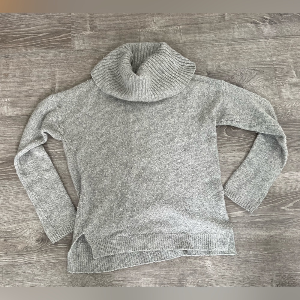 Cozy grey, cowl neck sweater